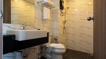 B2 Korat Premier Hotel