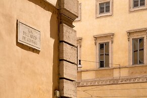 Appartamento Largo Argentina - Daplace Apartments