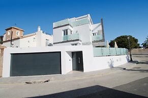 1062 Villa Picasso