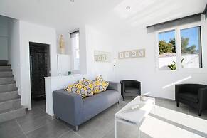 1062 Villa Picasso