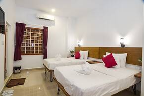 Poolside Villa - Hostel