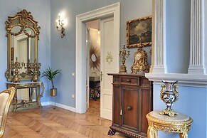 Demartini Palace