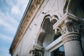 Demartini Palace