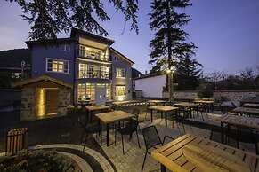 Garp Hotel