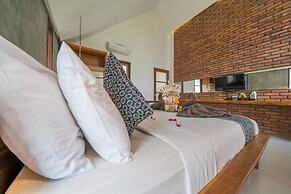 Yarama Cottages