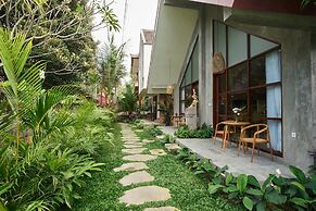 Yarama Cottages