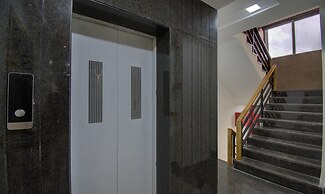 Hotel Amisha International