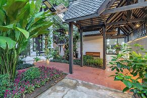 Cheva Gallery Boutique Hotel