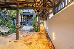 Cheva Gallery Boutique Hotel