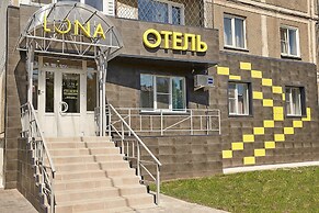 Luna Hotel