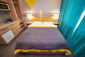 Luna Hotel