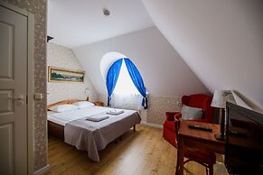 Saka Cliff Hotel & SPA