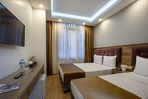 West Palace Hotel