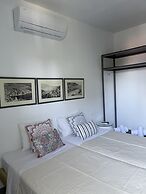 Niriides Hotel & Apartments