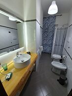 Dante Rooms