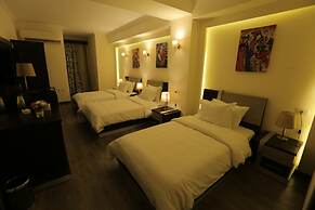 Pyramid Edge Hotel & Exclusive Pyramids View Rooftop