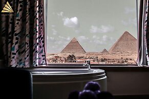 Pyramid Edge Hotel & Exclusive Pyramids View Rooftop