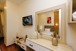 Pyramid Edge Hotel & Exclusive Pyramids View Rooftop