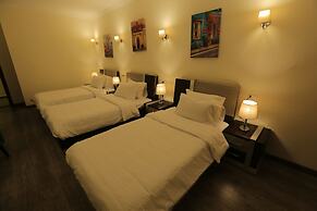 Pyramid Edge Hotel & Exclusive Pyramids View Rooftop