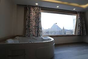 Pyramid Edge Hotel & Exclusive Pyramids View Rooftop