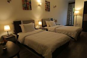 Pyramid Edge Hotel & Exclusive Pyramids View Rooftop