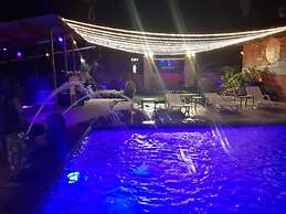 Windmill Hostel