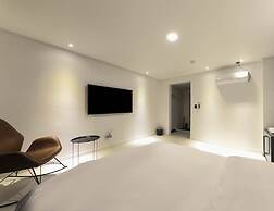 Hotel Pier 48