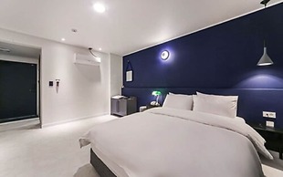 Hotel Pier 48