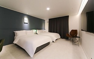 Hotel Pier 48
