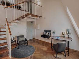 Mottl House by Adrez