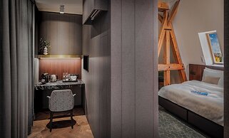 Mottl House by Adrez