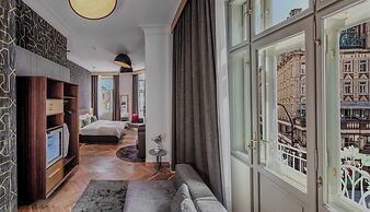 Mottl House by Adrez
