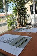 Hôtel Restaurant Les Saladelles