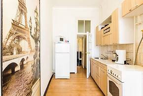 Apartment on Tverskaya 27