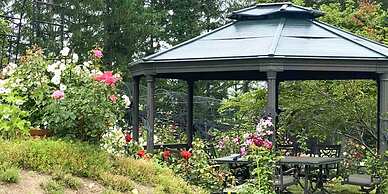 Ritz Garden Niji