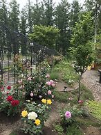 Ritz Garden Niji