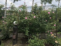 Ritz Garden Niji