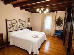 Apartamentos La Gloria