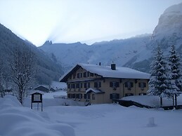 Hotel Garni Hostatt