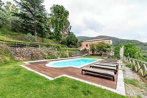 Villa Tecla