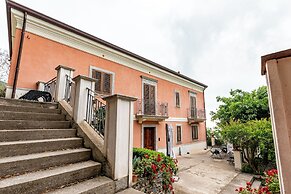 Villa Tecla