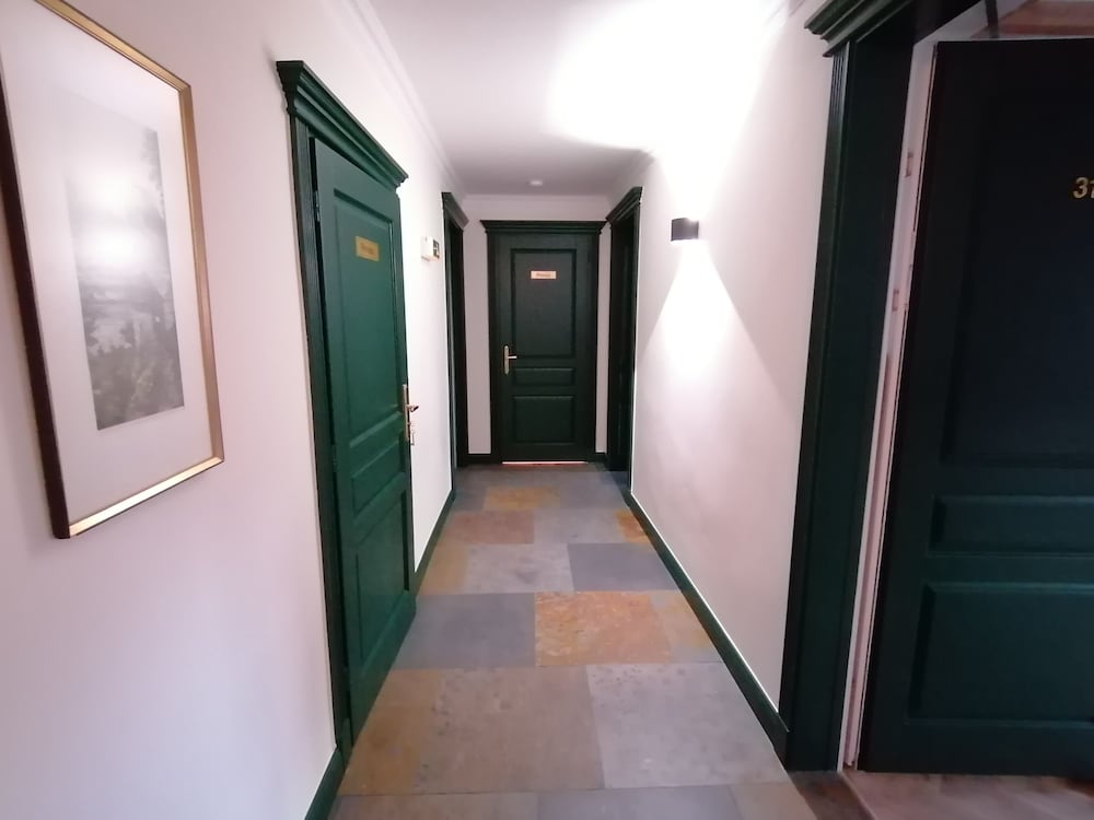 GOLDEN STAR - Premium Apartments