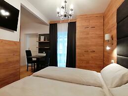 GOLDEN STAR - Premium Apartments