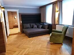 GOLDEN STAR - Premium Apartments