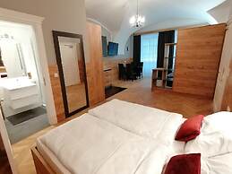 GOLDEN STAR - Premium Apartments
