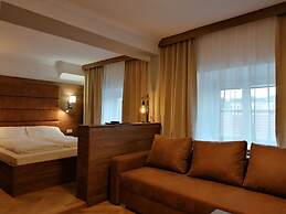 GOLDEN STAR - Premium Apartments