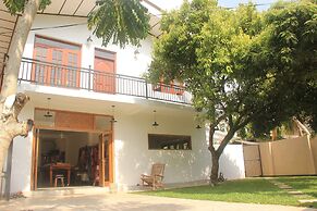 BoBo's Bed & Breakfast