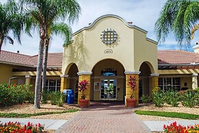 Spacious 3bd/2ba Home With Balcony - Close to Universal and Convention