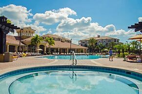 Spacious 3bd/2ba Home With Balcony - Close to Universal and Convention