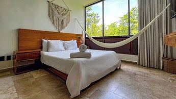 Amaka Calma Tulum